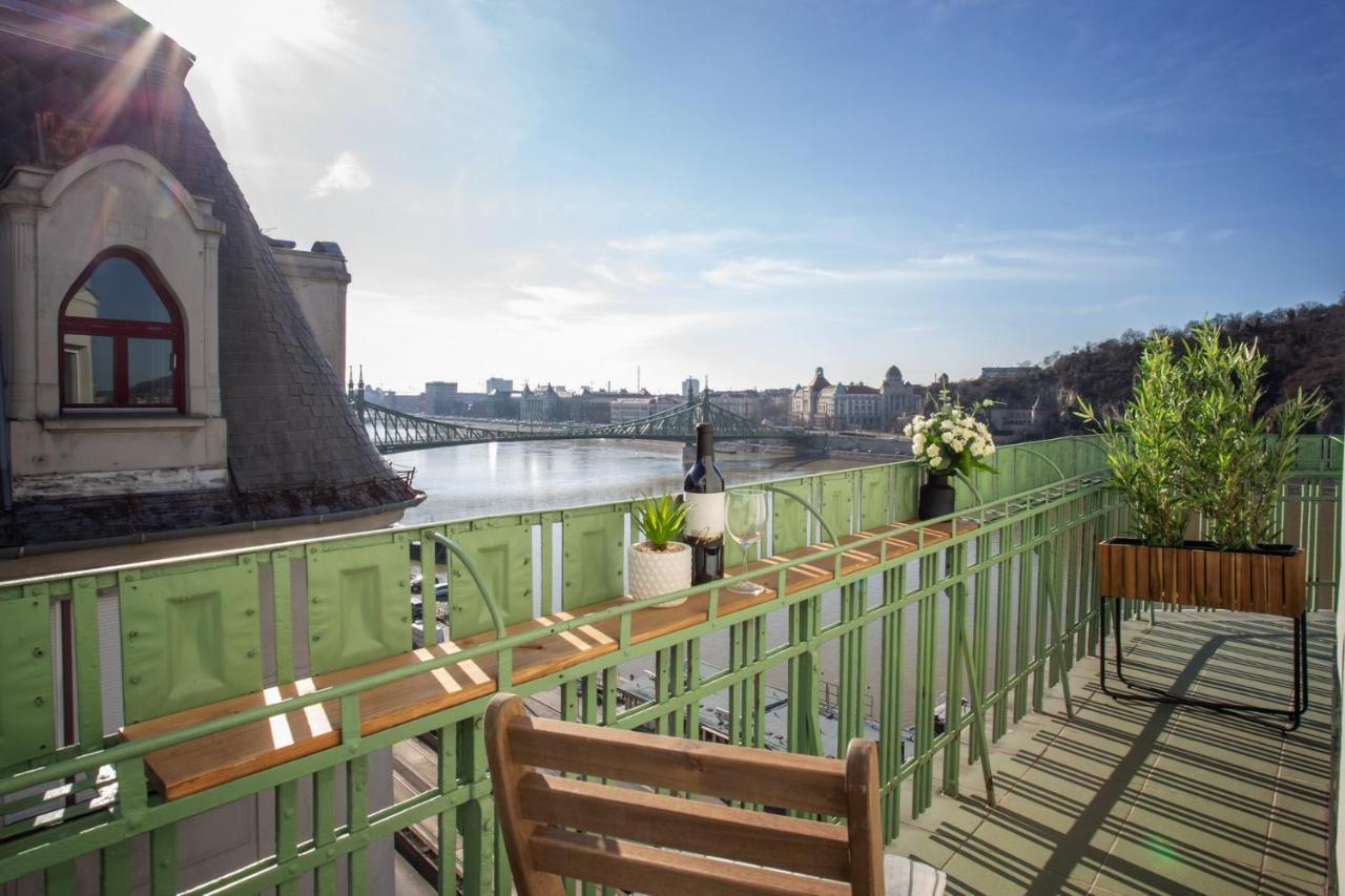 Cute Riverside Apartment With Unique Danube View Balcony Budapest Exterior foto